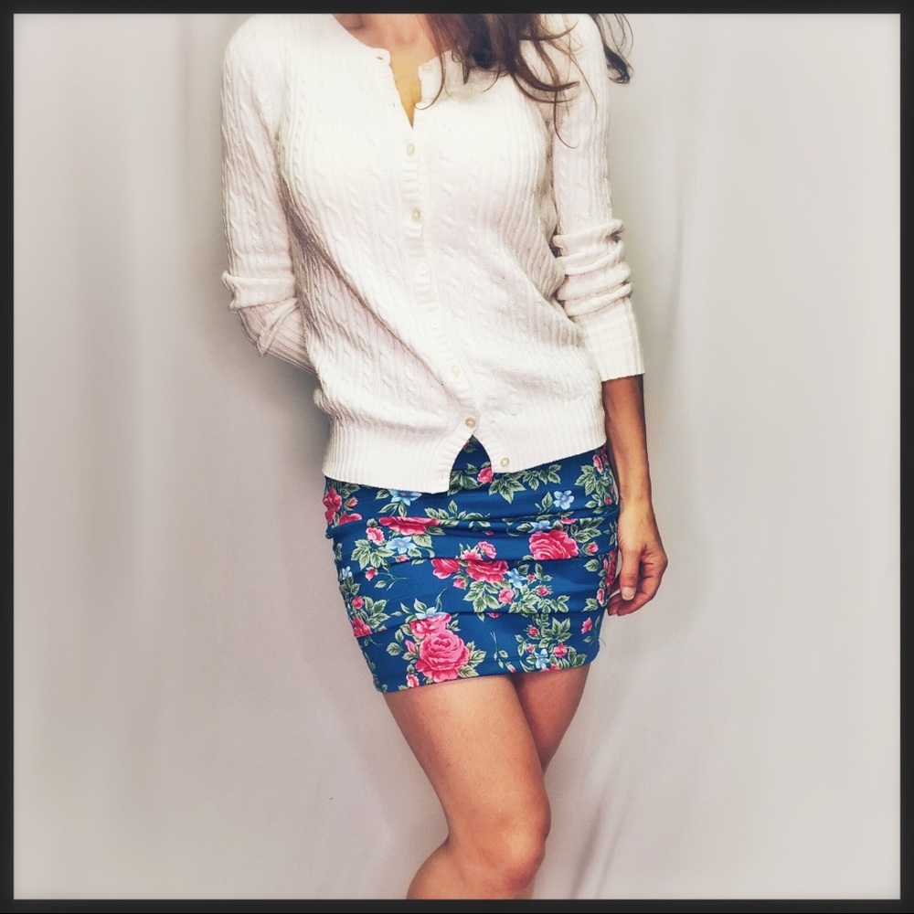Codigo Floral Mini Skirt - Size Small